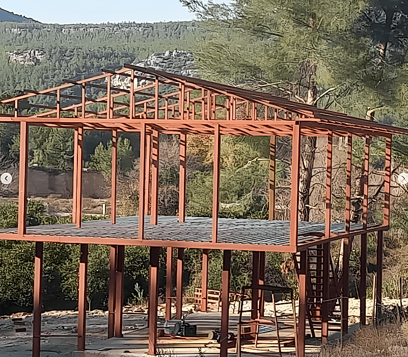 Hizmetlerimiz Çelik Çatı Yapımı